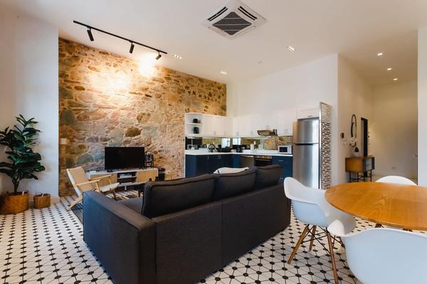 Whimsical 1BR in Plaza Catedral