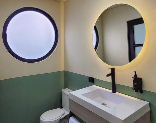 Captivating 2BR w/ Terrace in Poblado