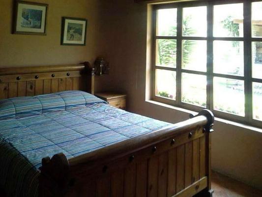 Spacious 5BR Retreat Pool, BBQ & Games