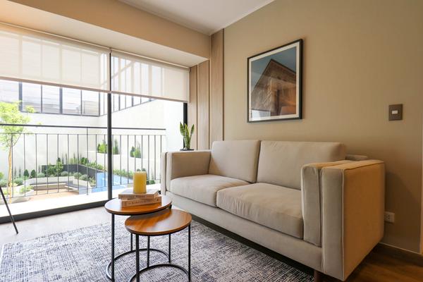 Comfy 1BR Apartment w/ Balcony in Miraflores