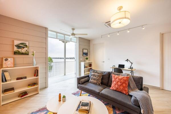 Upgraded 1BR w/ Balcony in Panama