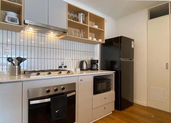 Stylish 2BR w/ Balcony & View in Miraflores