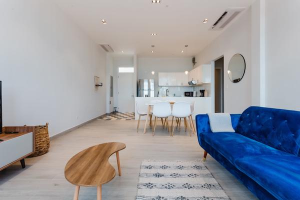 Authentic 2BR w/ Balcony in Panama