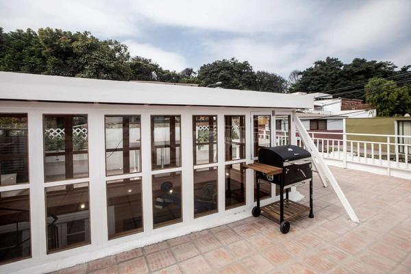 Villa with Rooftop Terrace in Barranco