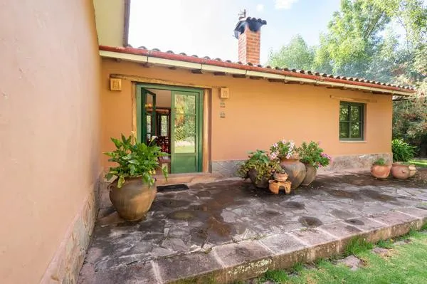 Peaceful 4BR Villa with Nature View