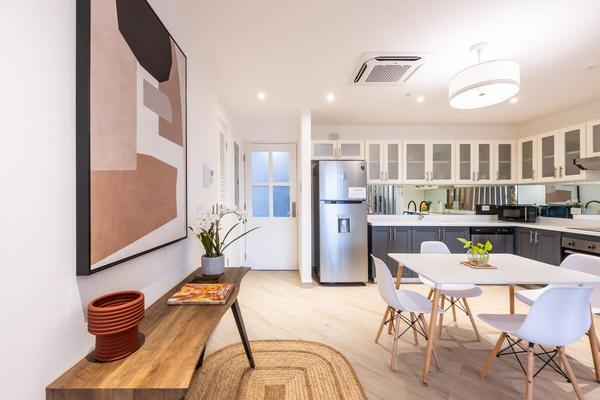 Cozy 1BR w/Balcony in Panama