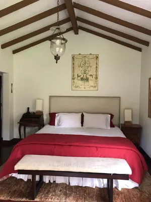 Charming 4BR Getaway w/ Pool, BBQ & Clay Oven