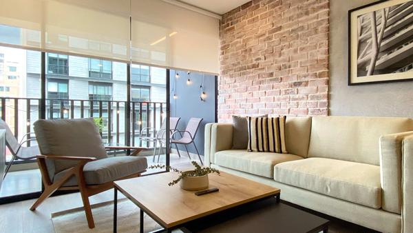 Dreamy 2BR with Balcony in Miraflores