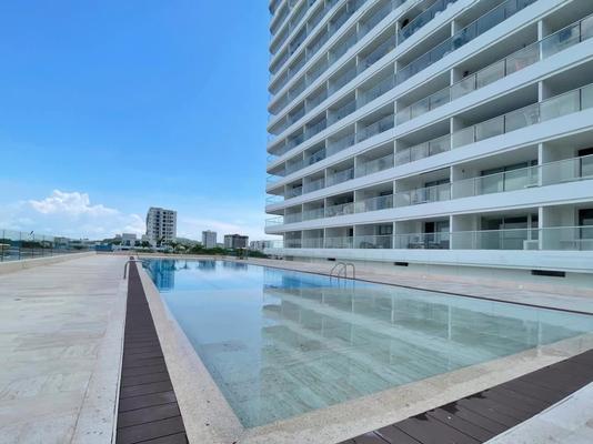 Dazzling Loft w/ Ocean View in Crespo