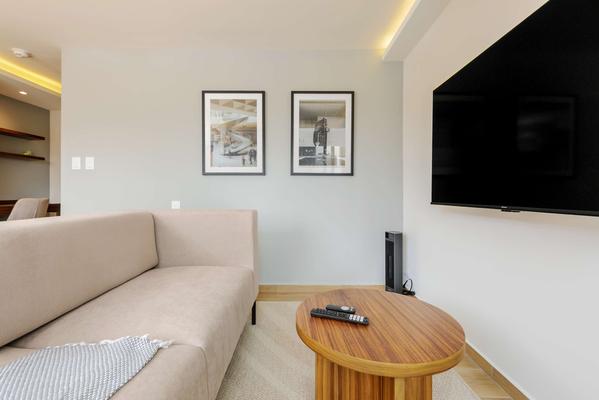 Serene Loft w/ Elegant Balcony in Colima