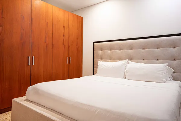Incredible 2BR with AC in Ciudad Amurallada