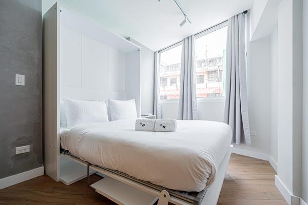 Peaceful Bright Loft in Casco Viejo