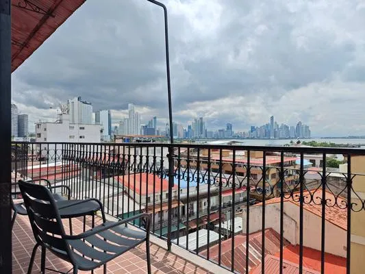 High-end 1BR with Balcony in Casco Viejo