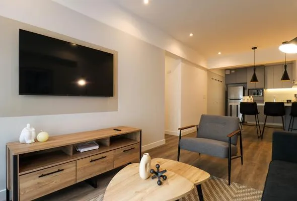Radiant 1BR with Modern Deco in Miraflores