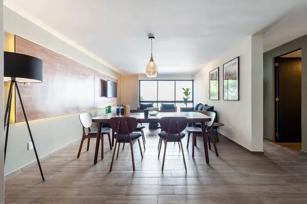 Airy 2BR w/ Terrace in Parque España