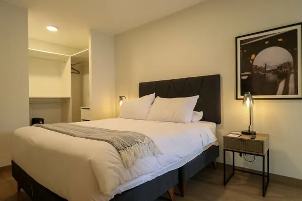 Trendy & Cozy 2BR w/ Balcony in Miraflores