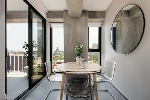 Thoughtful 2BR w/ Balcony in Tabacalera