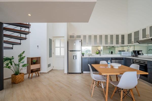 Refreshing 3BR w/ Balcony in Panama