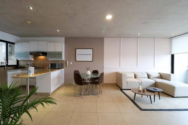 Picturesque 2BR with Balcony in Miraflores