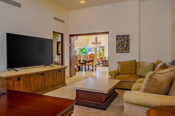Stunning 5BR Oceanfront Villa w/ Pool