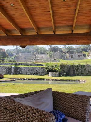 Spacious 5BR Retreat Pool, BBQ & Games