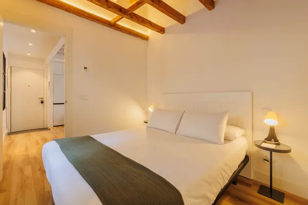 Spacious 2BR at Palacio Real