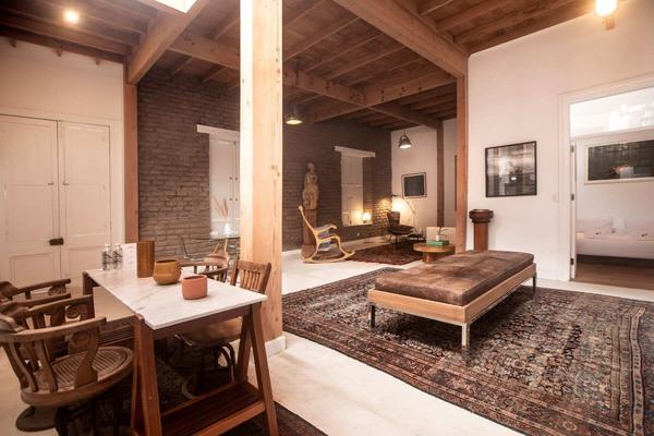 Villa with Rooftop Terrace in Barranco
