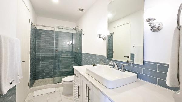 Upgraded 1BR w/ Balcony in Panama