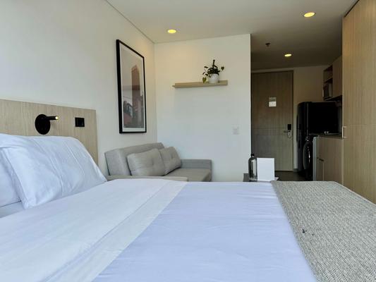 Cozy Loft w/ Perfect View in Santa Barbara