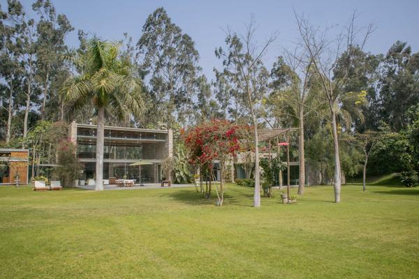 Elegant 5BR w/Garden view Home in Cieneguilla