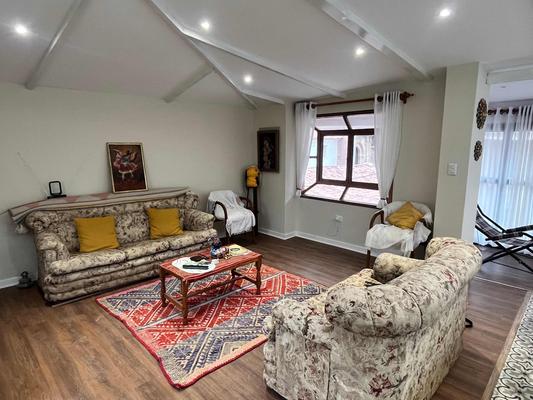 Lovely Casona w/ Beautiful Church Views